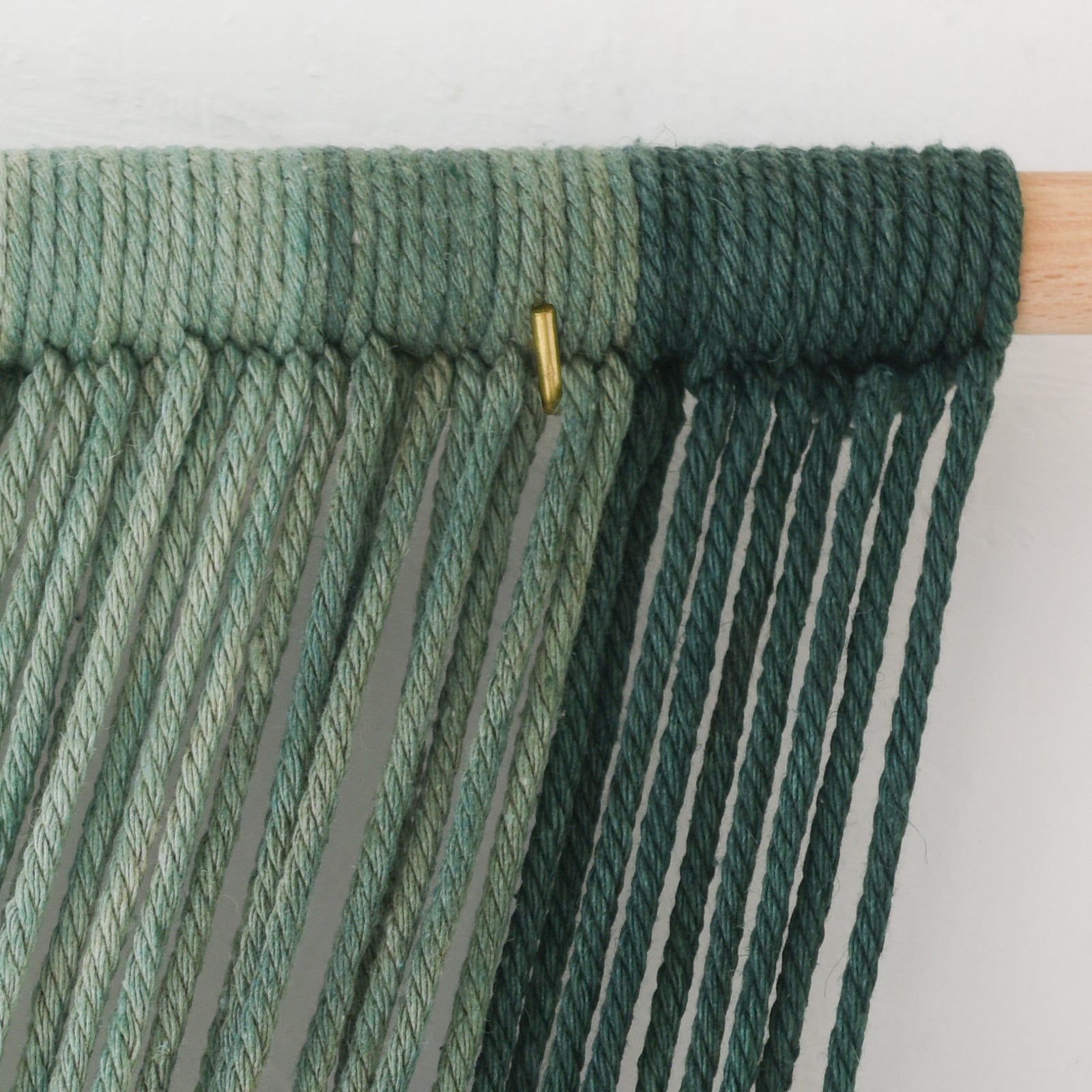 Macrame Wall Hanging Green Yarn Art Dip-Dye Boho Wall Decor