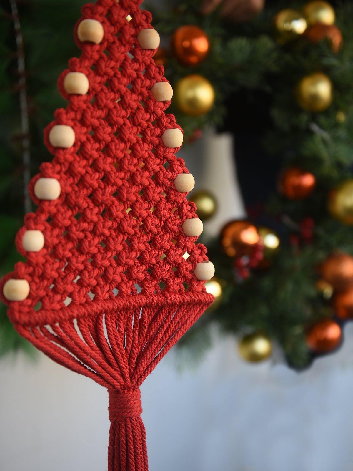 Vintage Macrame Green Christmas Tree Hanging w/ Red Beads Decor