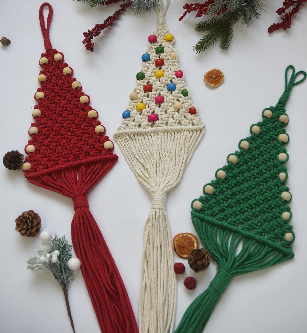 Christmas Tree Red Macrame Beads Wall Hanging - FLBERHOME